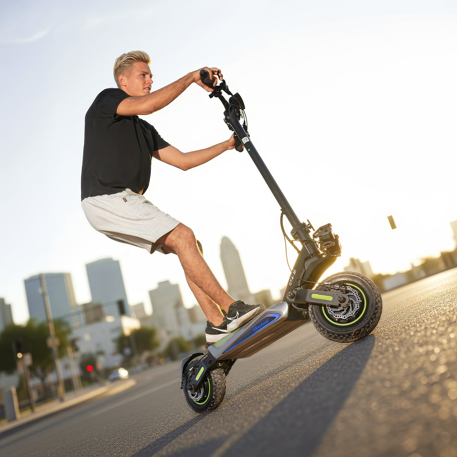isinwheel GT4 2400W Dual Motor Off-Road Electric Scooter - ECOGO